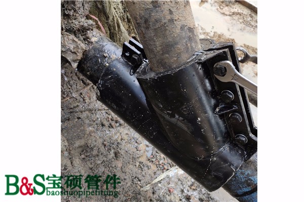 三通堵漏器----诸城行业热点